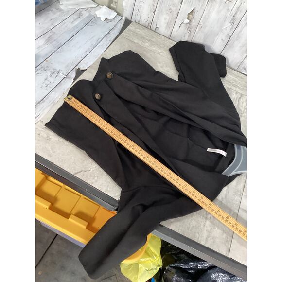 Love Republic Women's Solid Black Open Front Crop Blazer Size W19 L20 - Picture 5 of 5